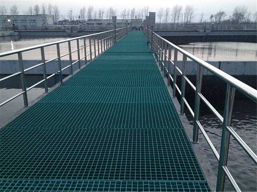 浙江一污水處理廠應用玻璃鋼格柵項目