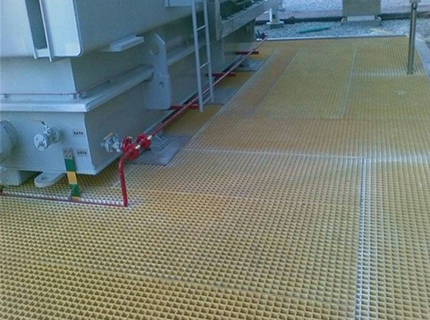 化工廠操作平臺(tái)